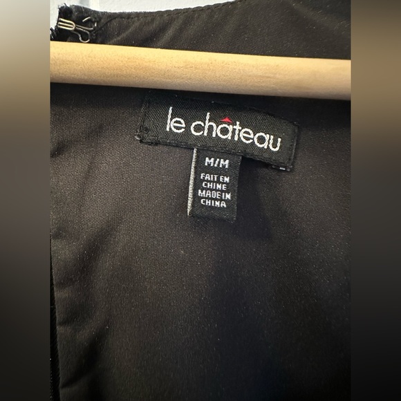 Les Château safe for work dress - Picture 3 of 4